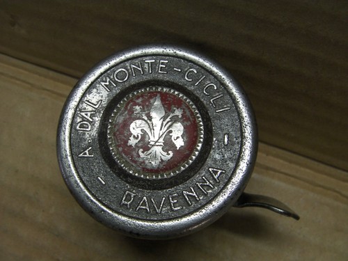 Campanello marchiato dal - “a.,