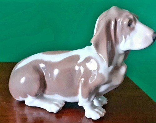 Deliziosa statua bassethound - deliziosa,