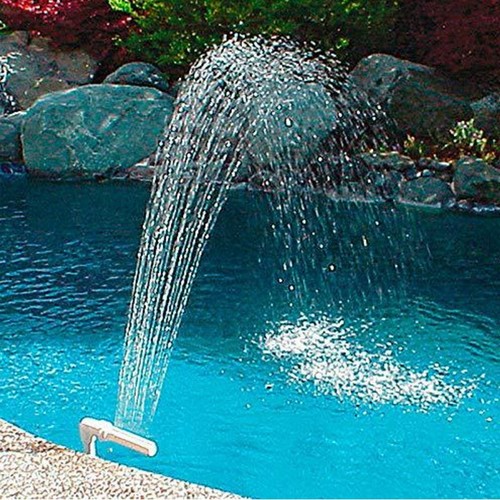 Fontana decorazione piscina