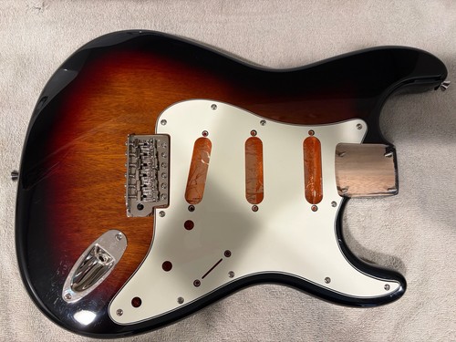 Corpo stratocaster squier - stratocaster,