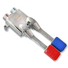 Rubinetto a pedale miscelatore