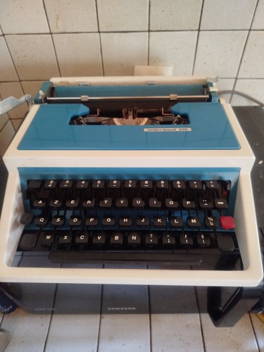 Machine écrire underwood - écrire,