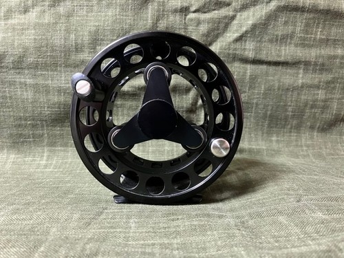Reel fly loop model - model, 3w