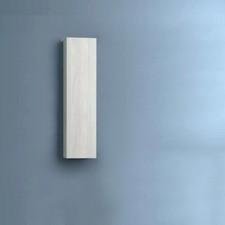 Pensile colonna effetto legno bianco venato da 25 x 100 cm con anta reversibile