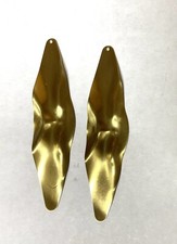 19x Antique Brass Plate Charm