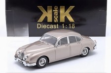 Modello Auto Diecast 1/18 Di