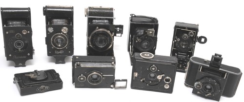 Lot vintage folding - of, 9