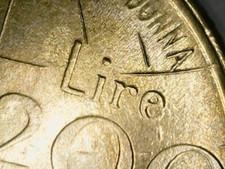 200 LIRE 1980 MONTESSORI ERRORE - DUE DEPRESSIONI [VAR003]