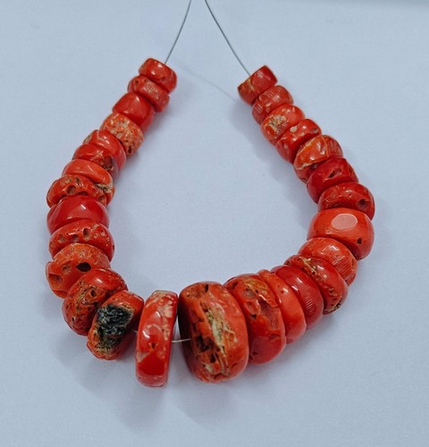 Collana pietre preziose fatte