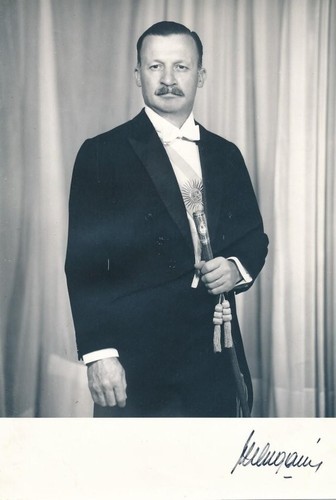 Juan carlos ongania - carlos, of