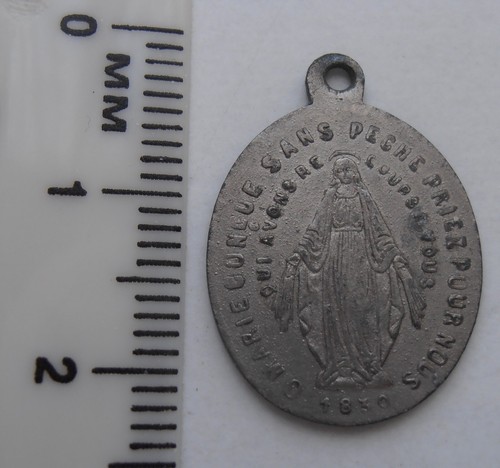 Vintage religious medal - vintage,