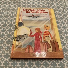 RARE 1970 HTF VINTAGE HALLMARK POP-UP-BOOK “LET’S TAKE A TRIP ON AN AIR PLANE”
