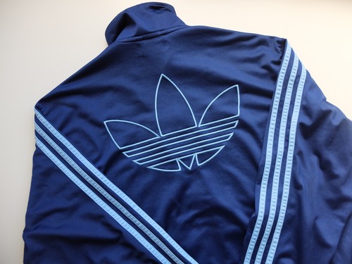 Adidas trifoglio outline