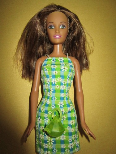 B1759 süsse brünette - b1759), barbie