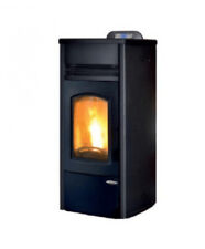 Stufa a pellet 30 kw Zara Omnia Idro Lux con sanitaria Laminox
