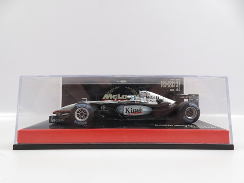 Minichamps 530024304 - 1:43,