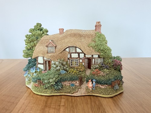Lilliput lane meadowsweet - lilliput,