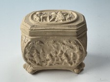 Antica piccola scatola