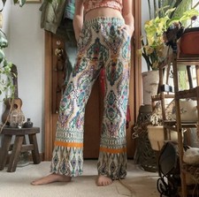 Pantaloni svasati Zara donna