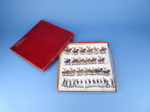Fine statuine composte - , in