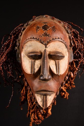 Autentica maschera africana - un'autentica,