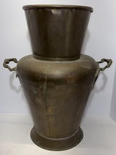 Vaso da terra vintage in rame
