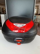Bauletto Givi con piastra 35l con sistema monokey mai usato
