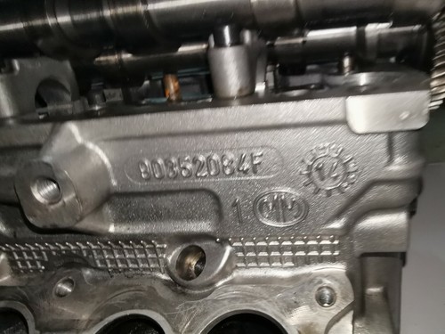 Testata completa per - testata,