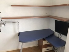 Scrivania Ad Angolo + Mensole + Cassettiera