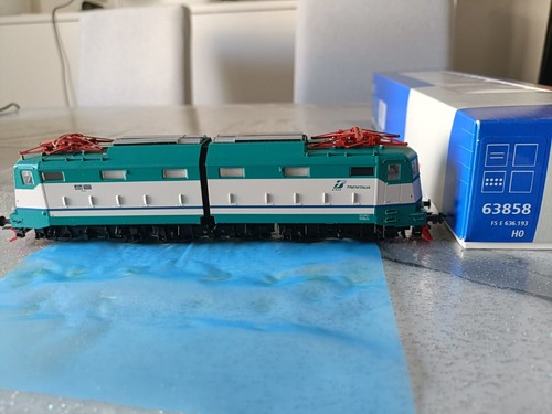 Locomotiva elettrica roco - elettrica,