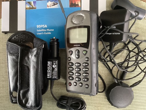 Iridium 9505a satellite - , phone
