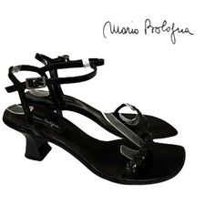 Mario Bologna donna pelle nera