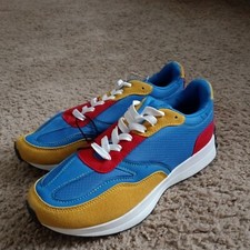 LIDL  Blue, Yellow, Red