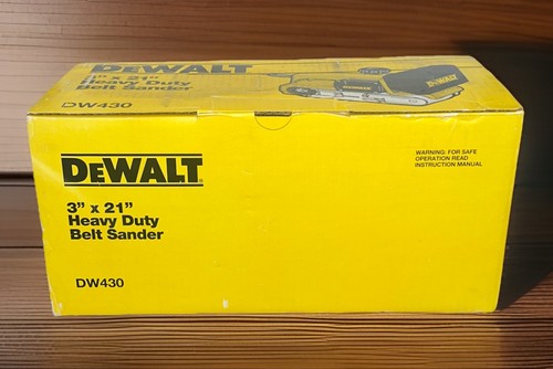 Levigatrice nastro dewalt - a,