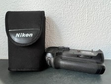 Nikon MB-D12 impugnatura