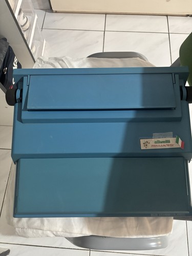 Olivetti macchina scrivere - olivetti,