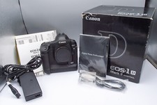 Corpo fotocamera reflex digitale Canon EOS 1D Mark II 8,2 megapixel con adattatore AC - 1,6 m accs