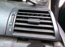 Bocchetta aria destro per BMW