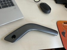 Maniglia tunnel centrale parte Destra 5P0864420A Seat Altea 2007 usato ottimo