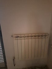 RADIATORE in alluminio termosifone calorifero radiatori 600 700 800