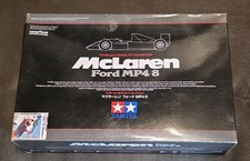 McLaren Ford MP4/8 incl. A. Senna personaggio pilota di Tamiya 1:20 IMBALLO ORIGINALE