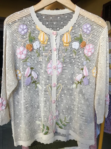 Cardigan vintage all'uncinetto