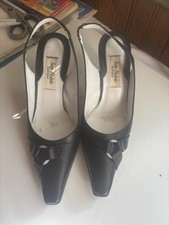 2 Paia Di Scarpe In Vera Pelle