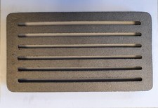Fondello,grata,griglia,ghisa,camino,stufe,termocamini 26x14   cm LB-GC260140