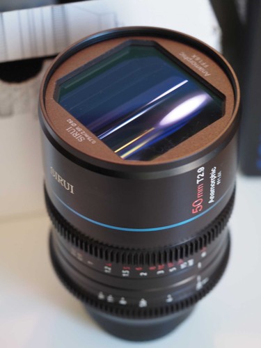 Anamorphic full frame sony - full-frame, e