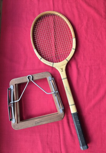 Antica racchetta tennis - da,