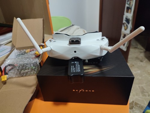 Skyzone 02c più drone - più,