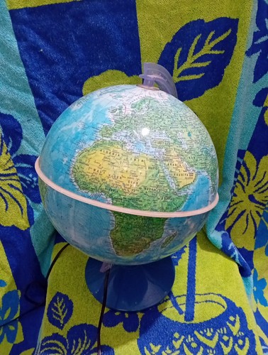 Mappamondo vintage.