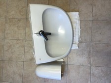 Lavandino sospeso IdealStandard e rubinetto Grohe