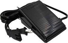 Regolatore a pedale e cavo di